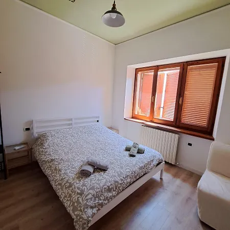 Daclaudia,it A Piedi 5 Min Dalla Stazione, 10 Min Dal Centro Spoleto