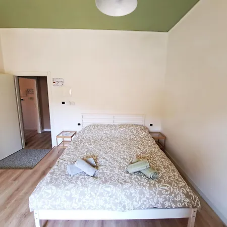 Daclaudia,it A Piedi 5 Min Dalla Stazione, 10 Min Dal Centro Pensión