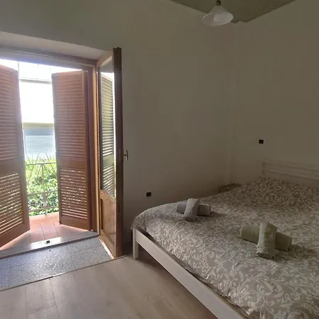 Pensión Daclaudia,it A Piedi 5 Min Dalla Stazione, 10 Min Dal Centro