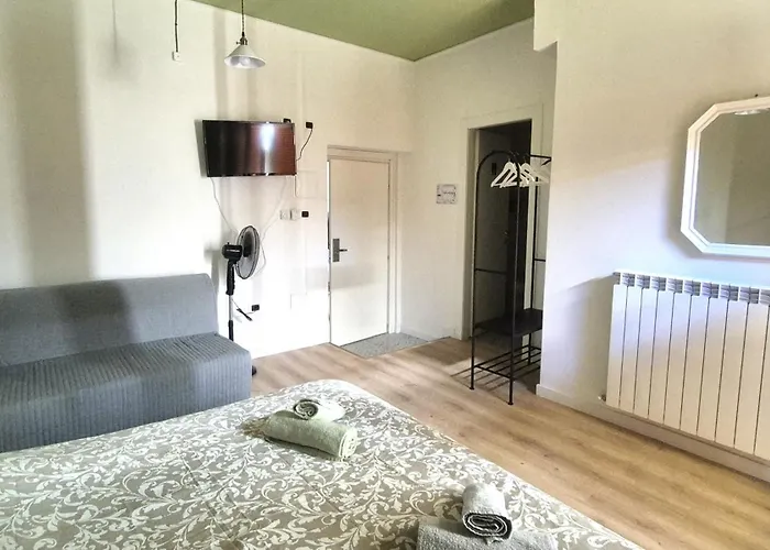 Casa de hóspedes Daclaudia,it A Piedi 5 Min Dalla Stazione, 10 Min Dal Centro